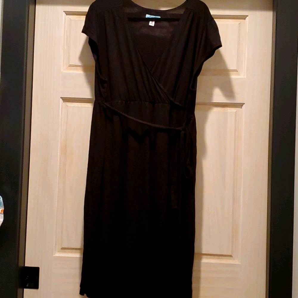 MATERNITY faux wrap dress BLK